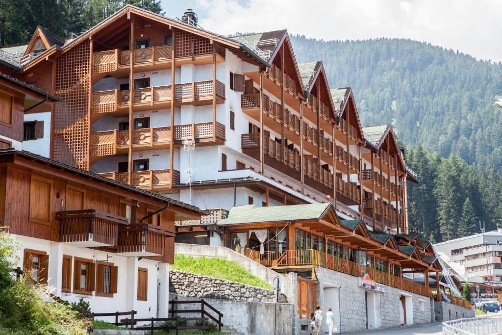 Armon Greenblu Hotel & Wellness - Folgarida - Vacanzelike