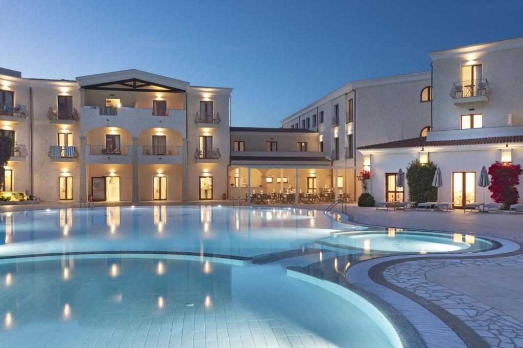 Blu Hotel Morisco Village - Cannigione - Vacanzelike