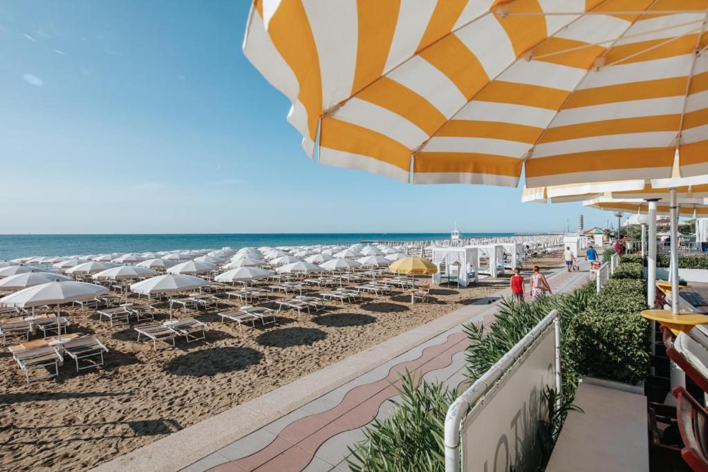 Capitol Hotel Jesolo - Lido di Jesolo - Vacanzelike