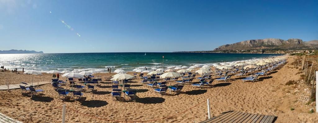 CDS Hotel Terrasini - Terrasini - Vacanzelike