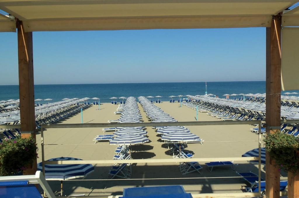 Grand Hotel Continental Tirrenia - Tirrenia - Vacanzelike