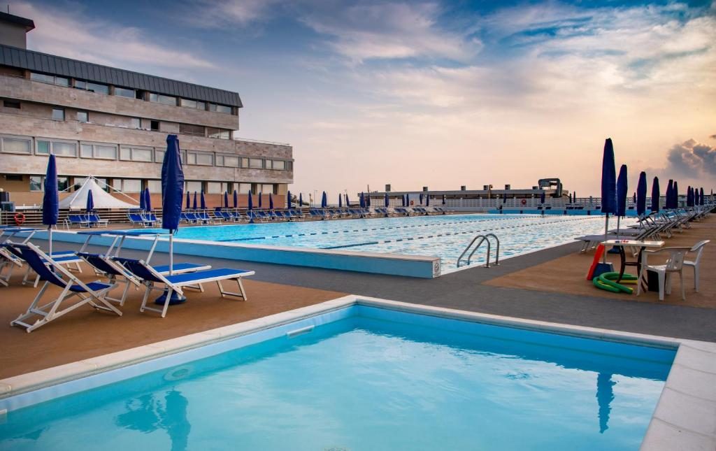 Grand Hotel Continental Tirrenia - Tirrenia - Vacanzelike
