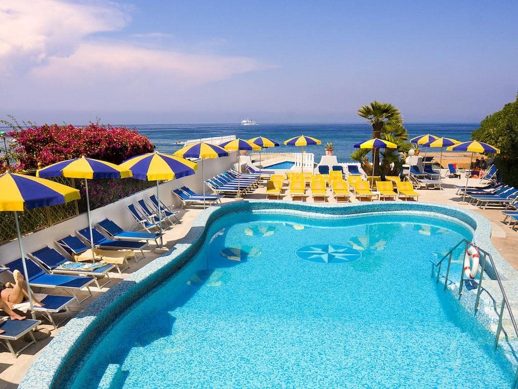 Hotel Ambasciatori Ischia - Ischia Porto - Ponte - Vacanzelike