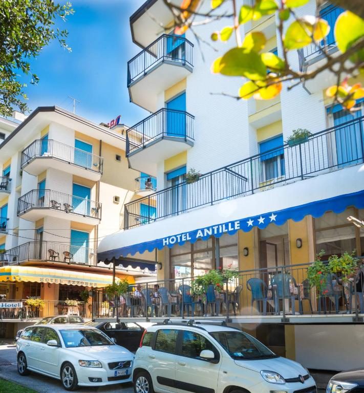 Hotel Azzorre Jesolo - Lido di Jesolo - Vacanzelike