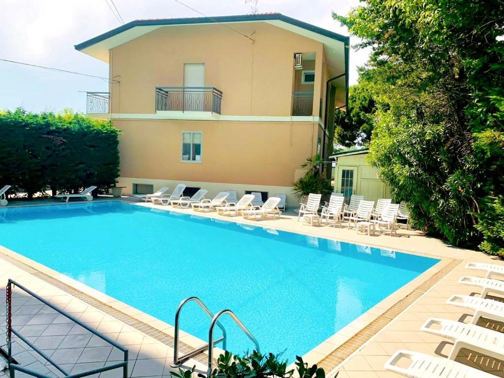 Hotel Bruna Cesenatico - Cesenatico - Vacanzelike