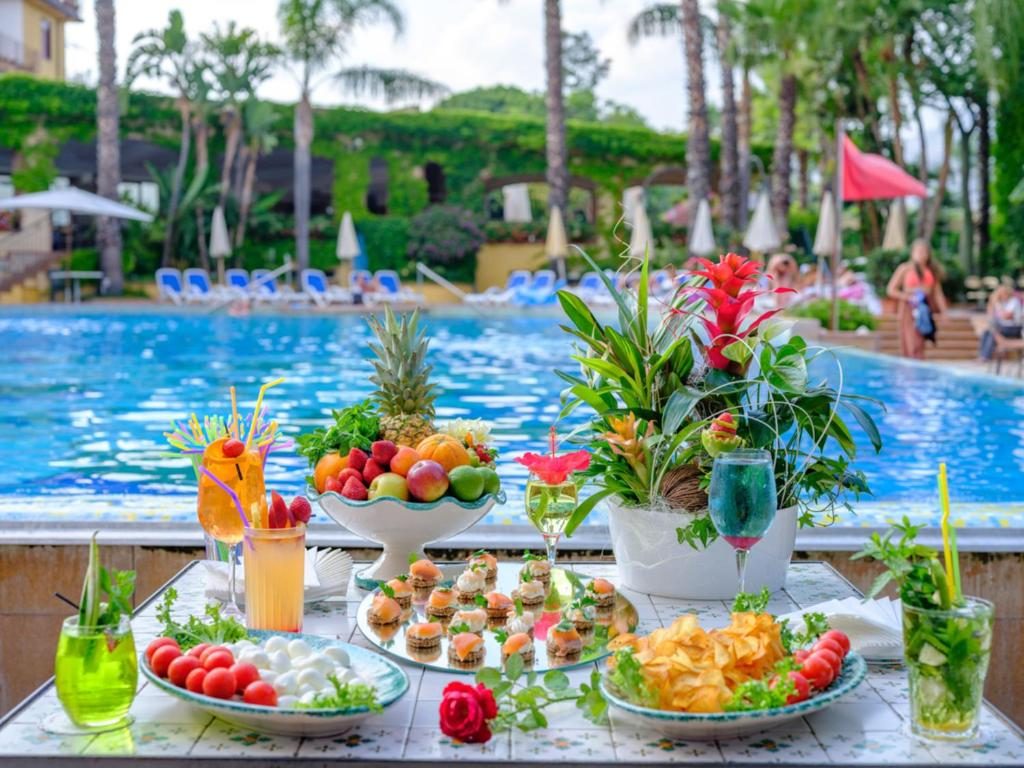 Hotel Caesar Palace - Giardini Naxos - Vacanzelike
