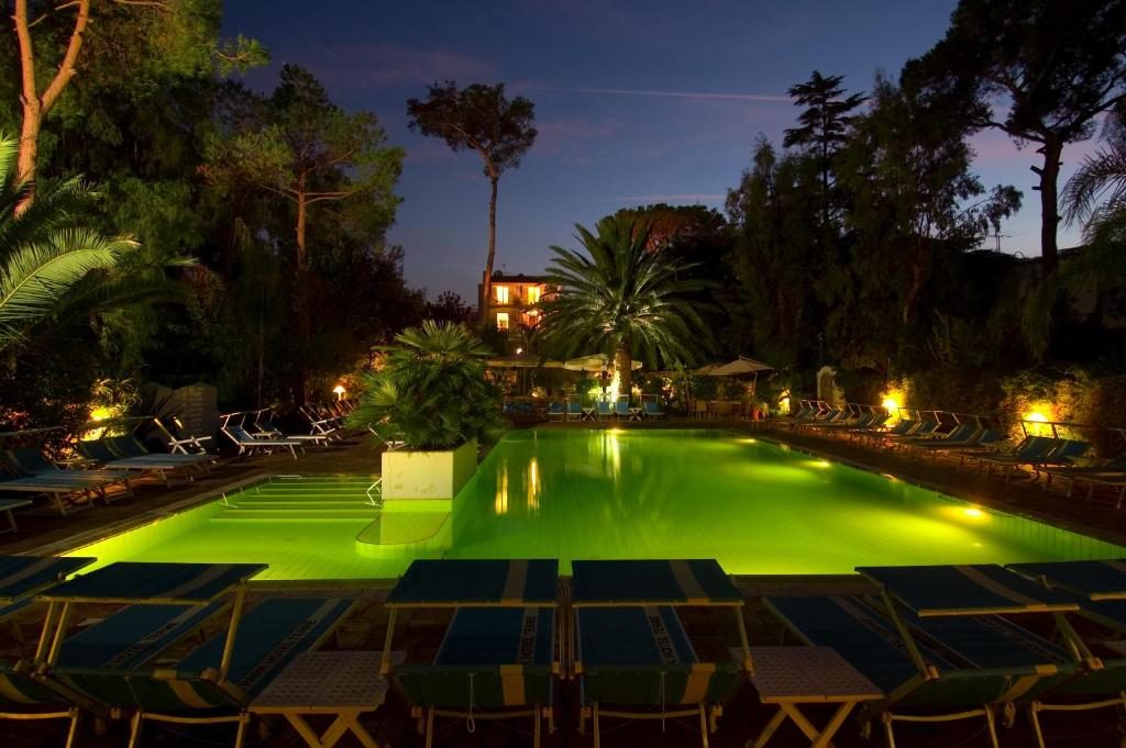 Hotel Central Park Ischia - Ischia Porto - Ponte - Vacanzelike