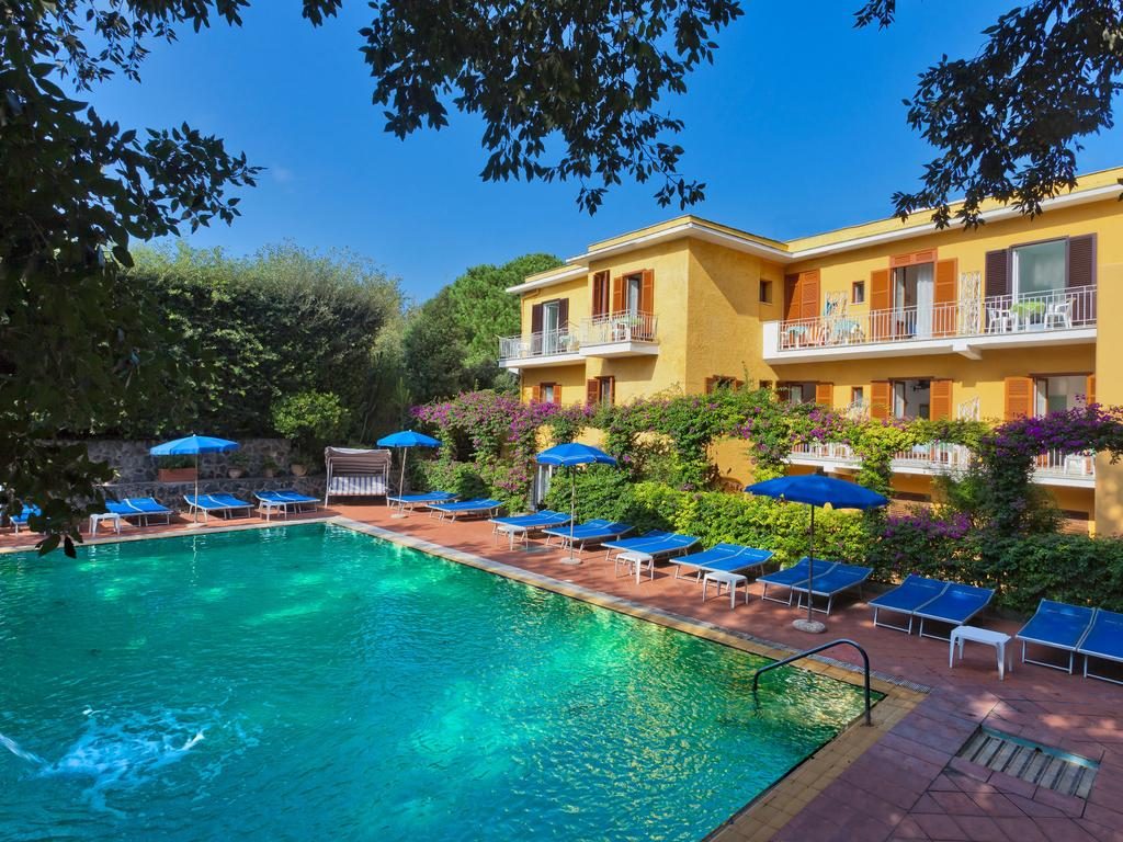 Hotel Cleopatra Ischia - Ischia Porto - Ponte - Vacanzelike