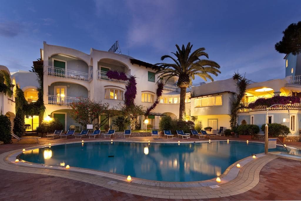 Hotel Continental Terme Ischia - Ischia Porto - Ponte - Vacanzelike
