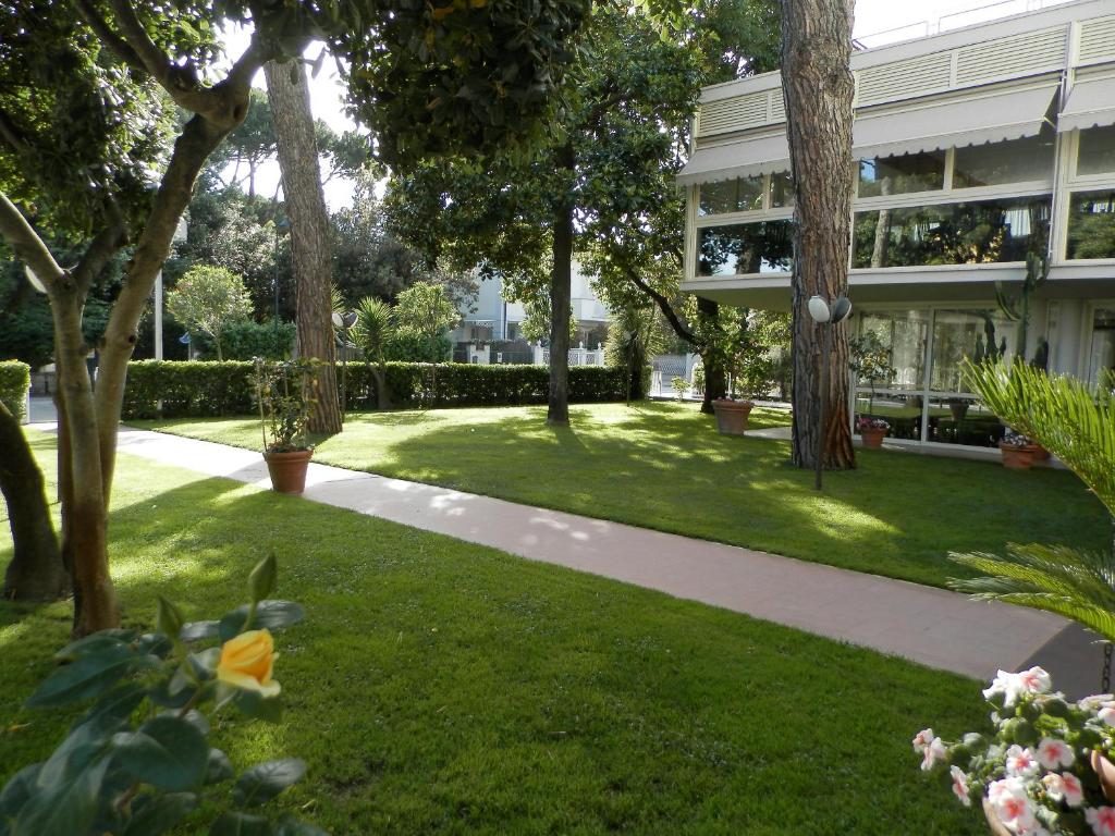 Hotel Il Caravaggio - Marina di Pietrasanta - Vacanzelike