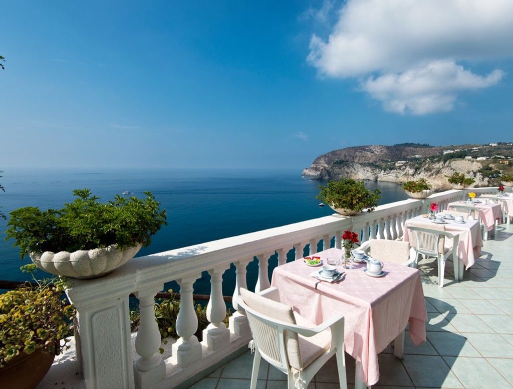 Hotel Il Fortino Ischia - Serrara Fontana - Vacanzelike