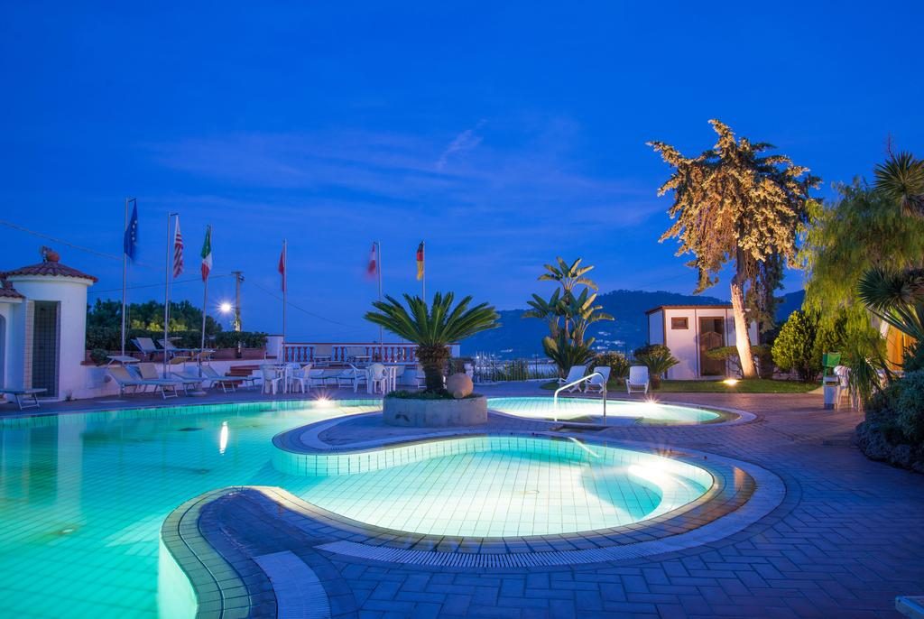 Hotel Internazionale Ischia - Barano d'Ischia - Vacanzelike
