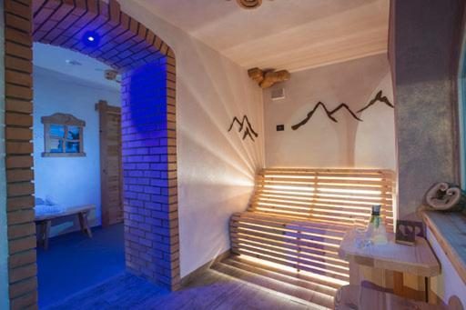 Hotel Milano Vermiglio - Vermiglio - Vacanzelike