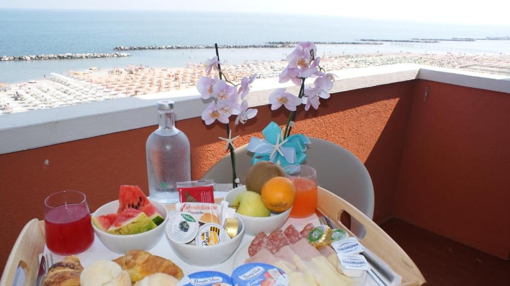 Hotel Palazzo Caveja - Rimini - Vacanzelike