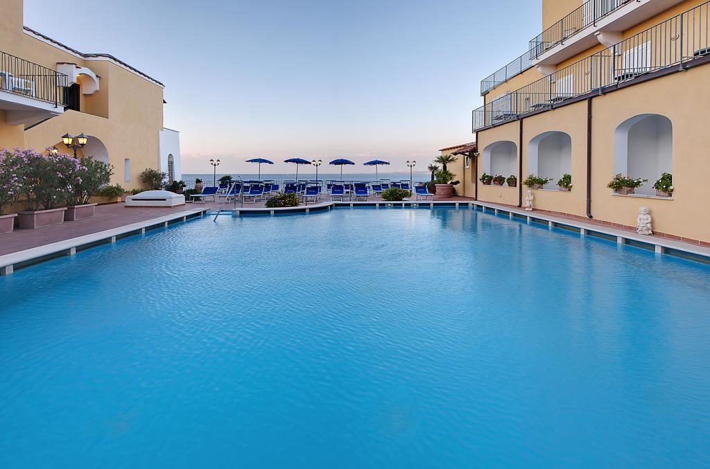 Hotel Parco Aurora ischia - Ischia Porto - Ponte - Vacanzelike
