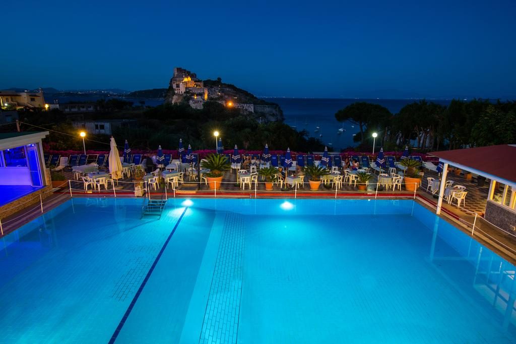 Hotel Parco Cartaromana Ischia - Ischia Porto - Ponte - Vacanzelike