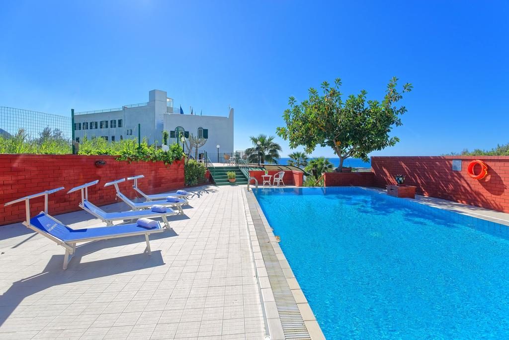 Hotel Punta Imperatore Ischia - Forio d'Ischia - Vacanzelike