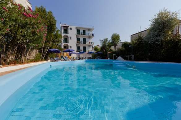 Hotel Terme Letizia Ischia - Ischia Porto - Ponte - Vacanzelike