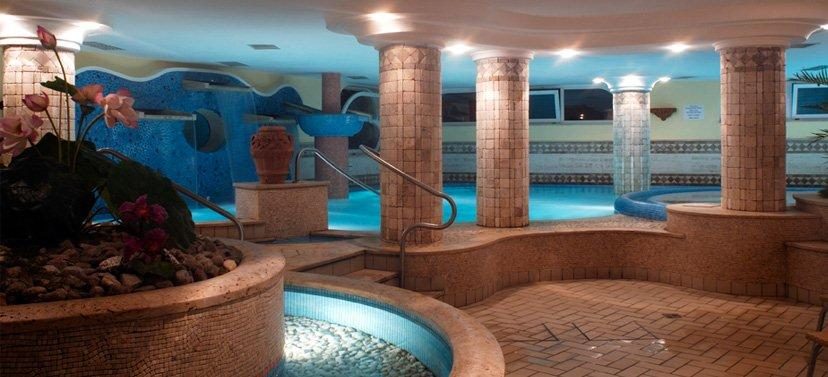 Hotel Tritone Ischia - Forio d'Ischia - Vacanzelike