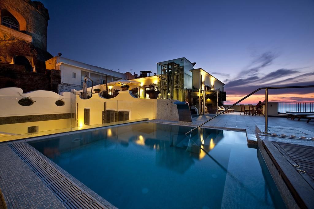 Hotel Villa Carolina Ischia - Forio d'Ischia - Vacanzelike