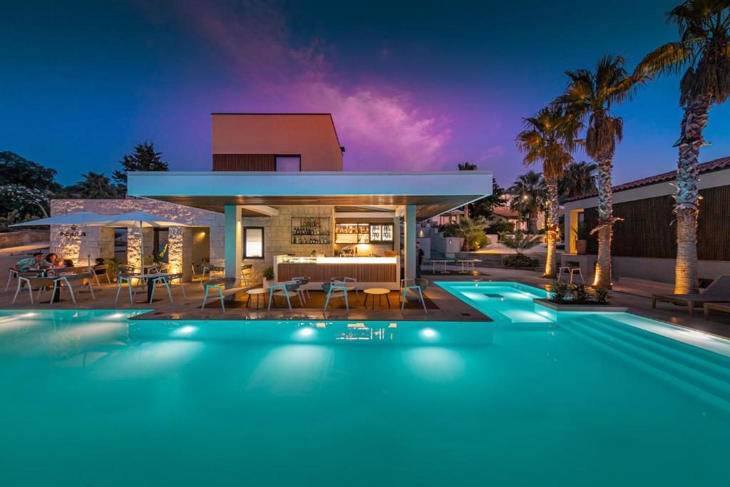 Insulae Resort Suites & Pool Lodge - Cefalù - Vacanzelike