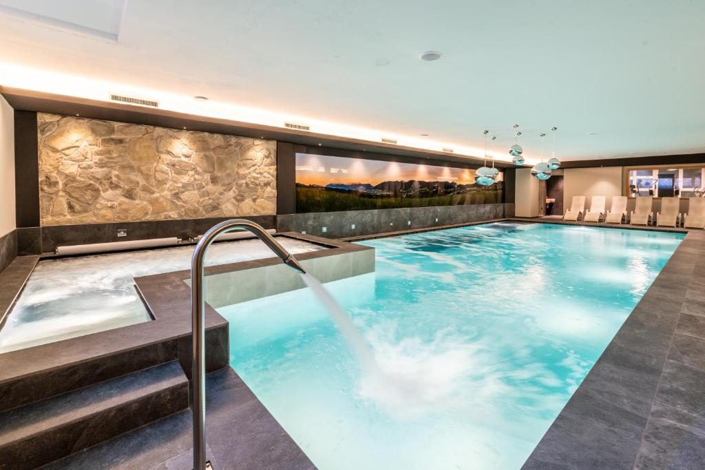 Lady Maria Hotel & Resort - Fondo - Vacanzelike
