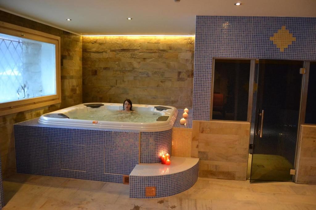 Park Hotel Bellevue Dimaro - Dimaro - Vacanzelike