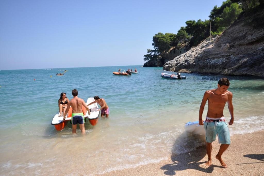 Pugnochiuso Resort Hotel Del Faro - Pugnochiuso - Vacanzelike