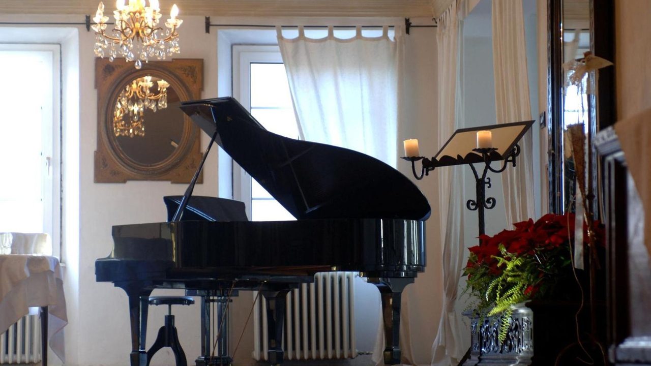 Romantic Hotel Excelsior - Cavalese - Vacanzelike