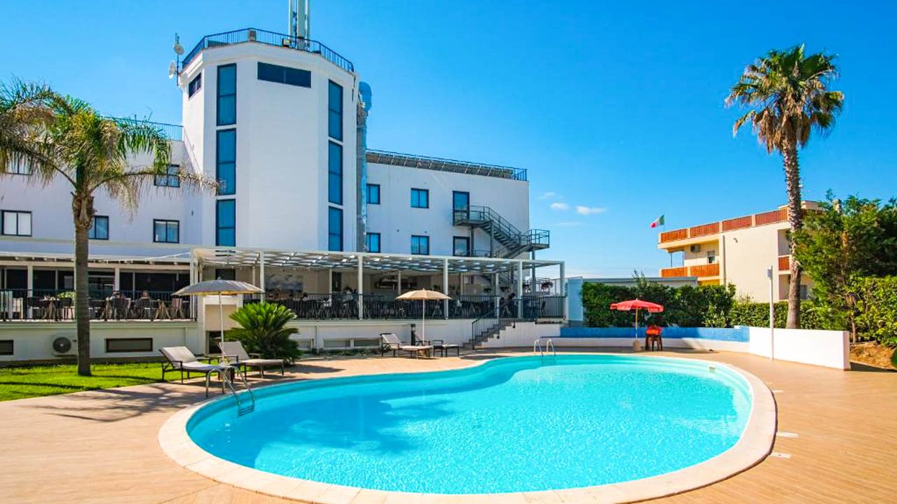 Ticho's Hotel - Castellaneta Marina - Vacanzelike