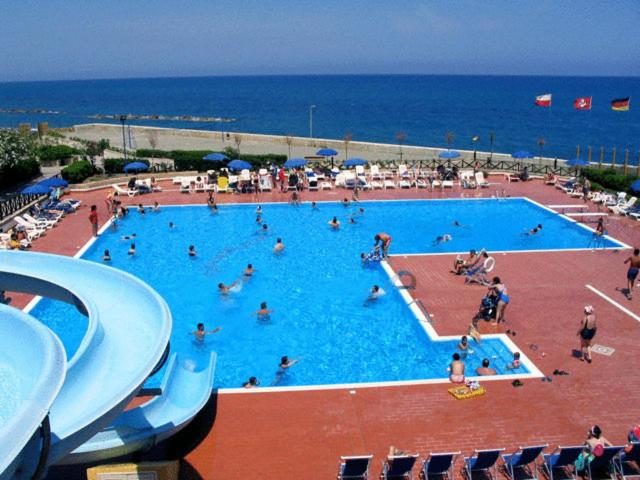 Villaggio Hotel Club Calanovellamare - Piraino - Vacanzelike
