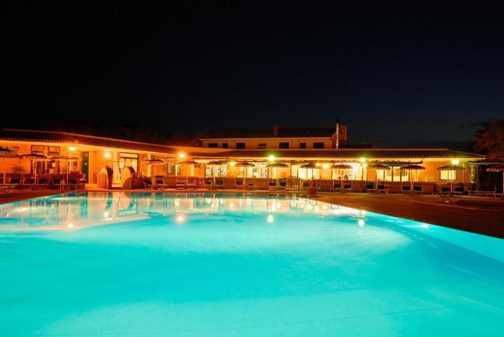 Villaggio La Cecinella - Cecina - Vacanzelike